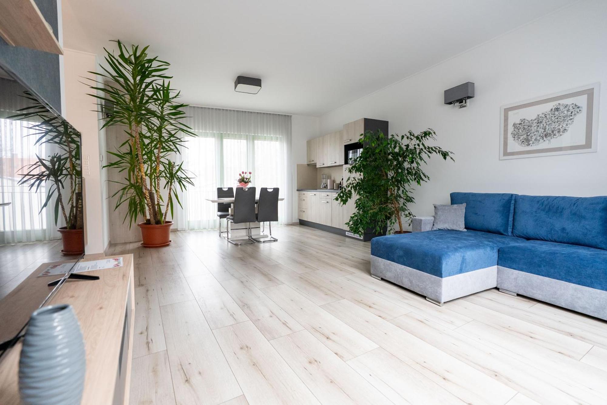 Jokai Apartman Dunafoldvar エクステリア 写真